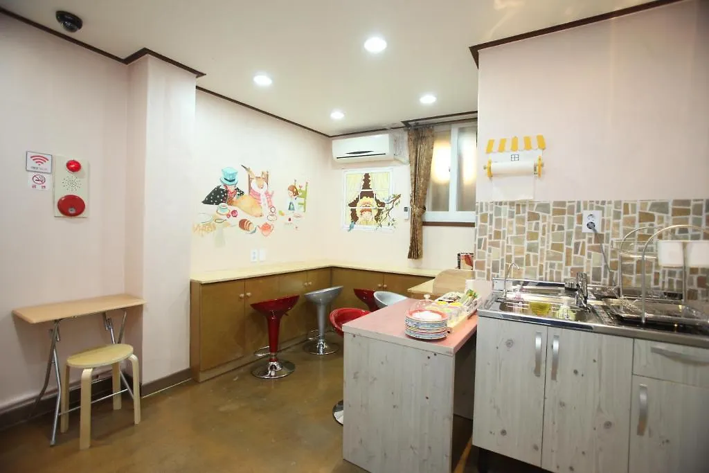 Kukje Myeongdong House Hotel Seoul Guest house